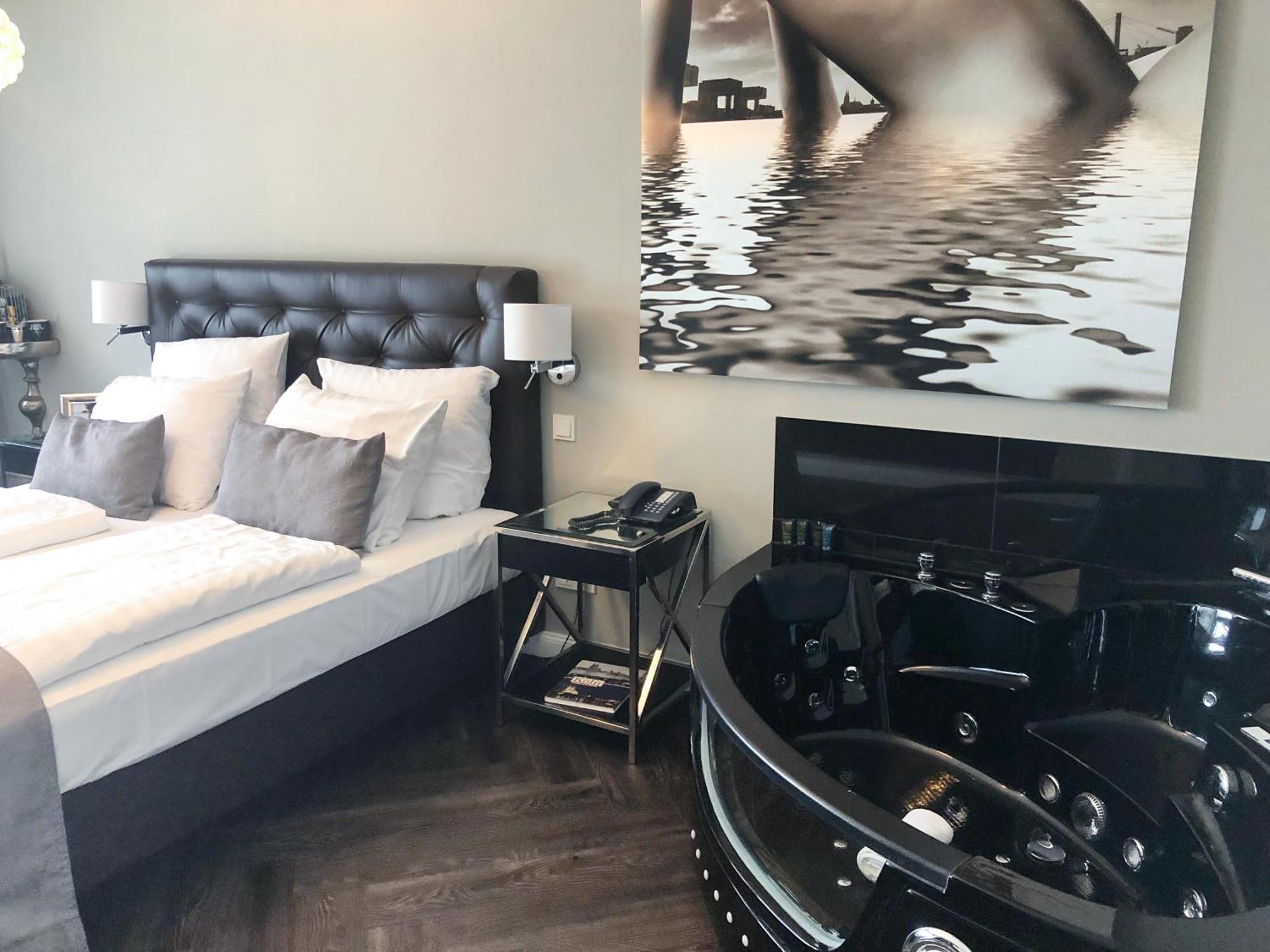 Villahotel Rheinblick Cologne Exterior photo
