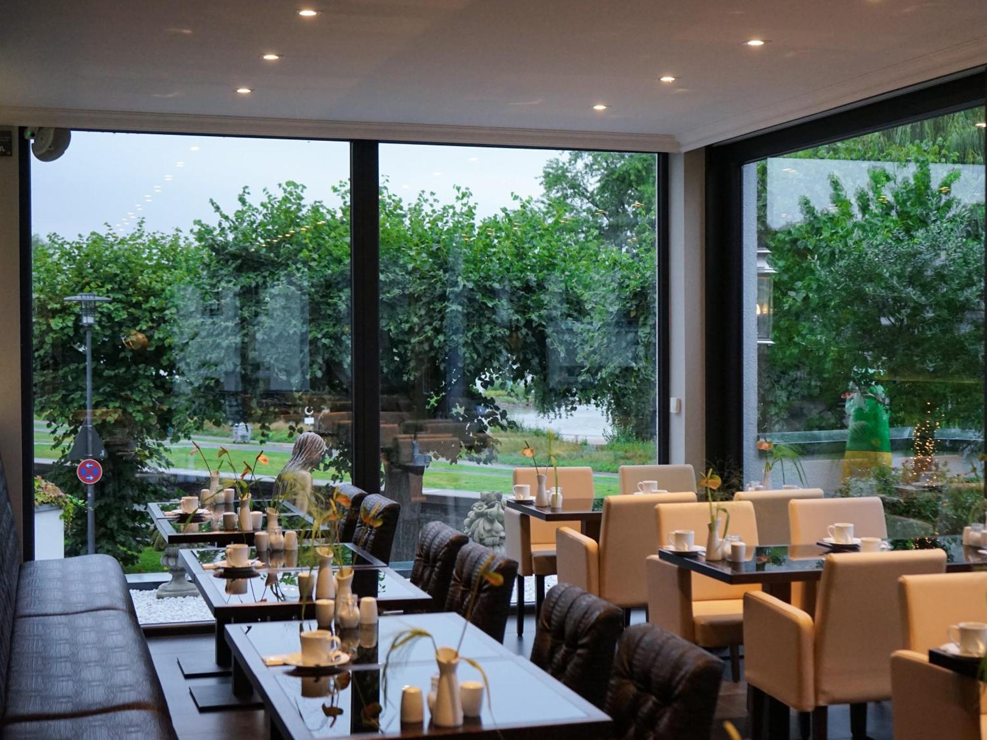 Villahotel Rheinblick Cologne Exterior photo
