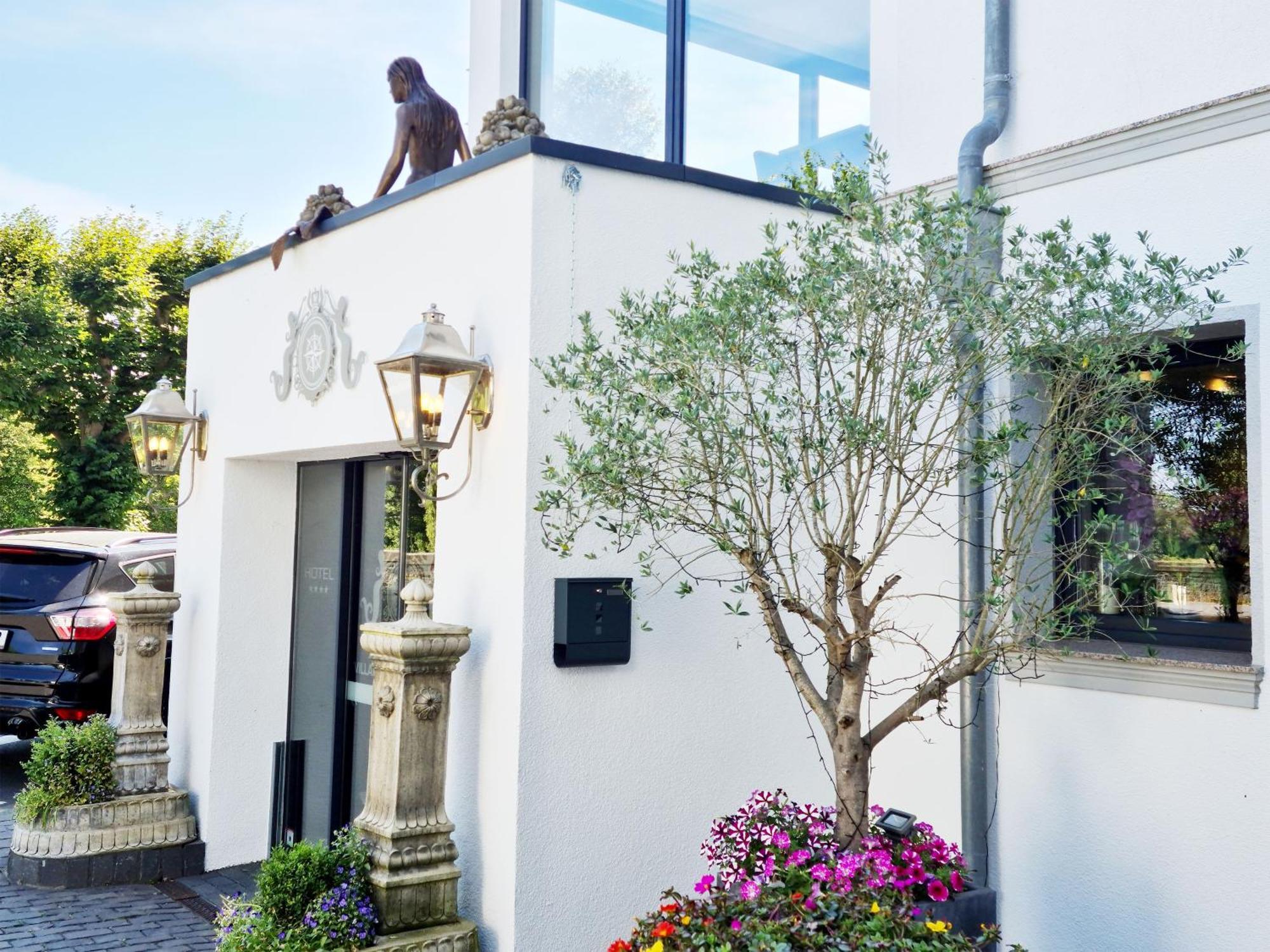 Villahotel Rheinblick Cologne Exterior photo